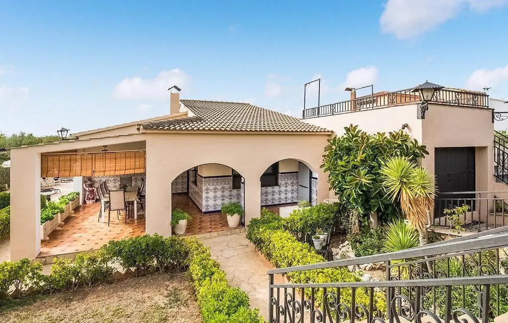 Holiday home Casa Roda De Bera